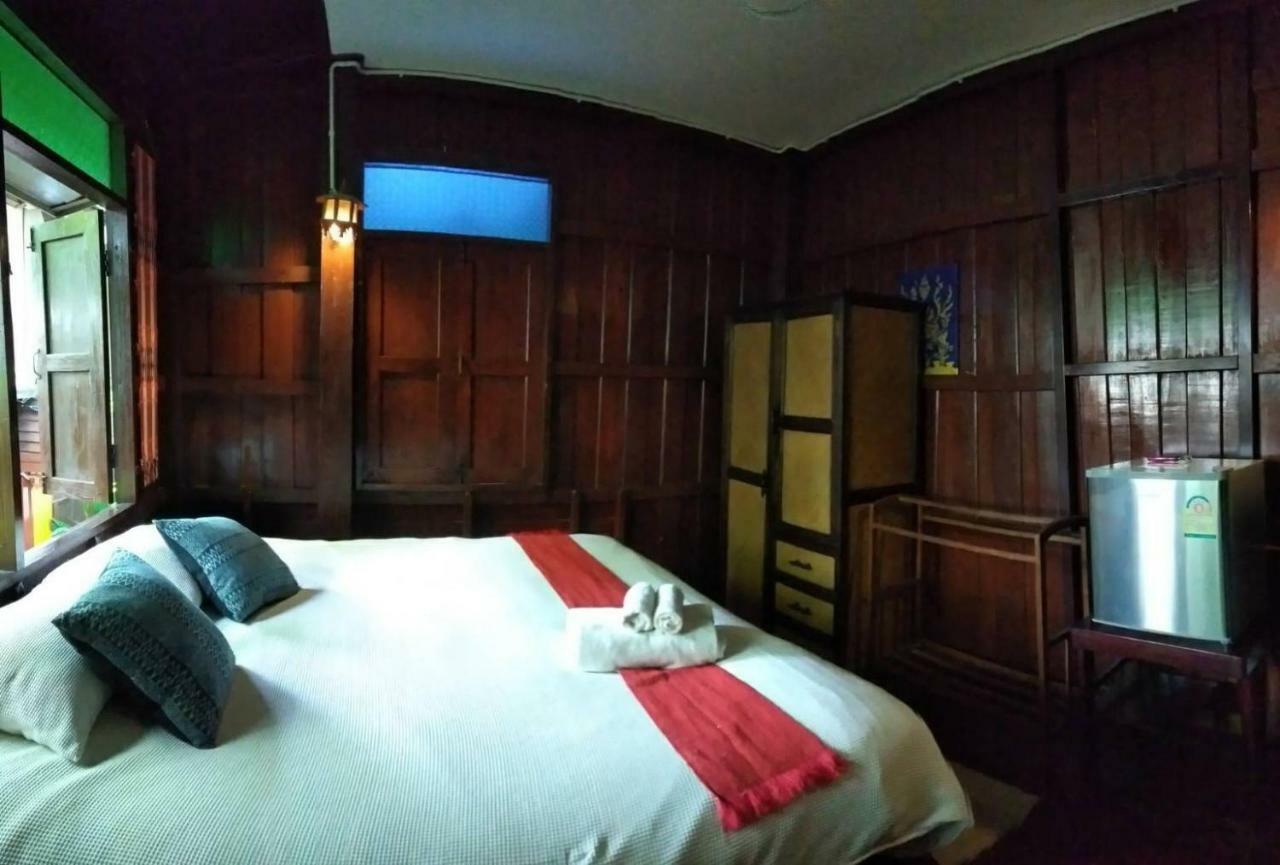 Hotel Baan Khun Krub Chiang Mai Exterior foto